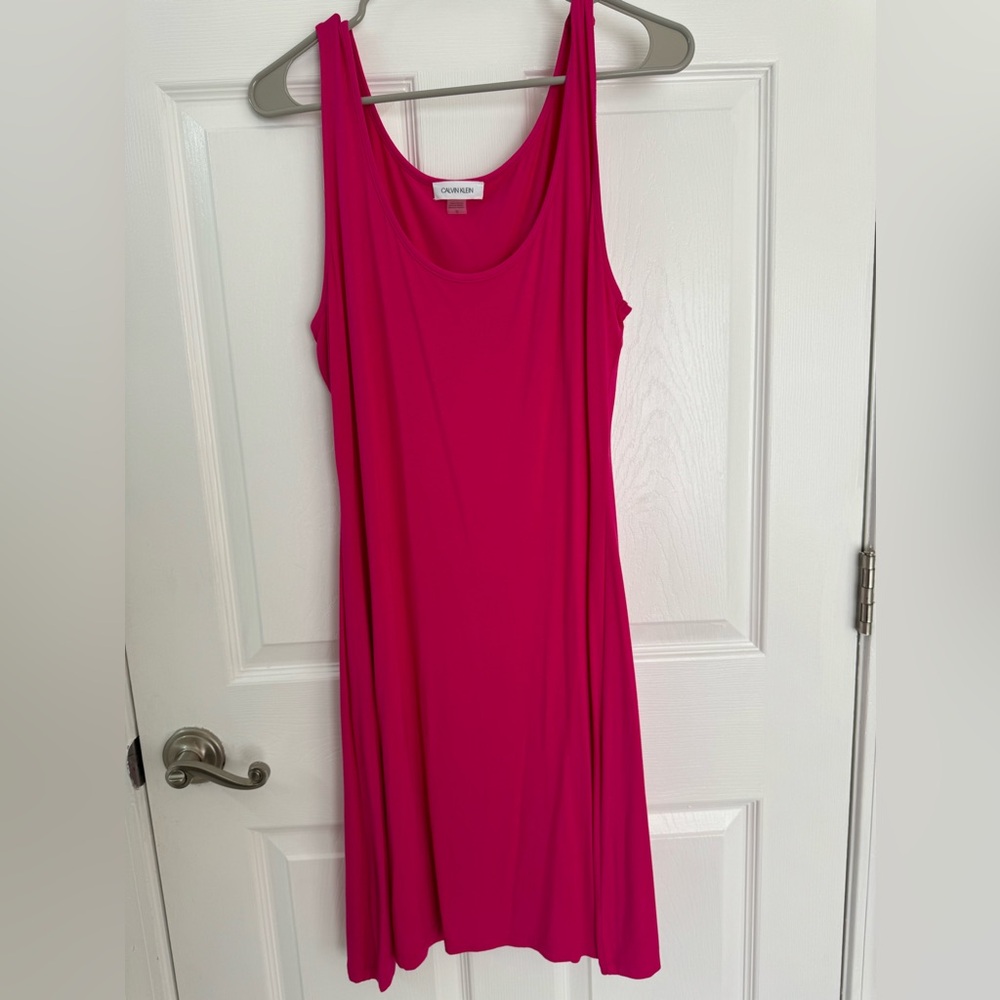 Calvin Klein women’s sleeveless Flowy pink dress, 12